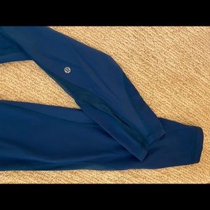 Lululemon blue tights